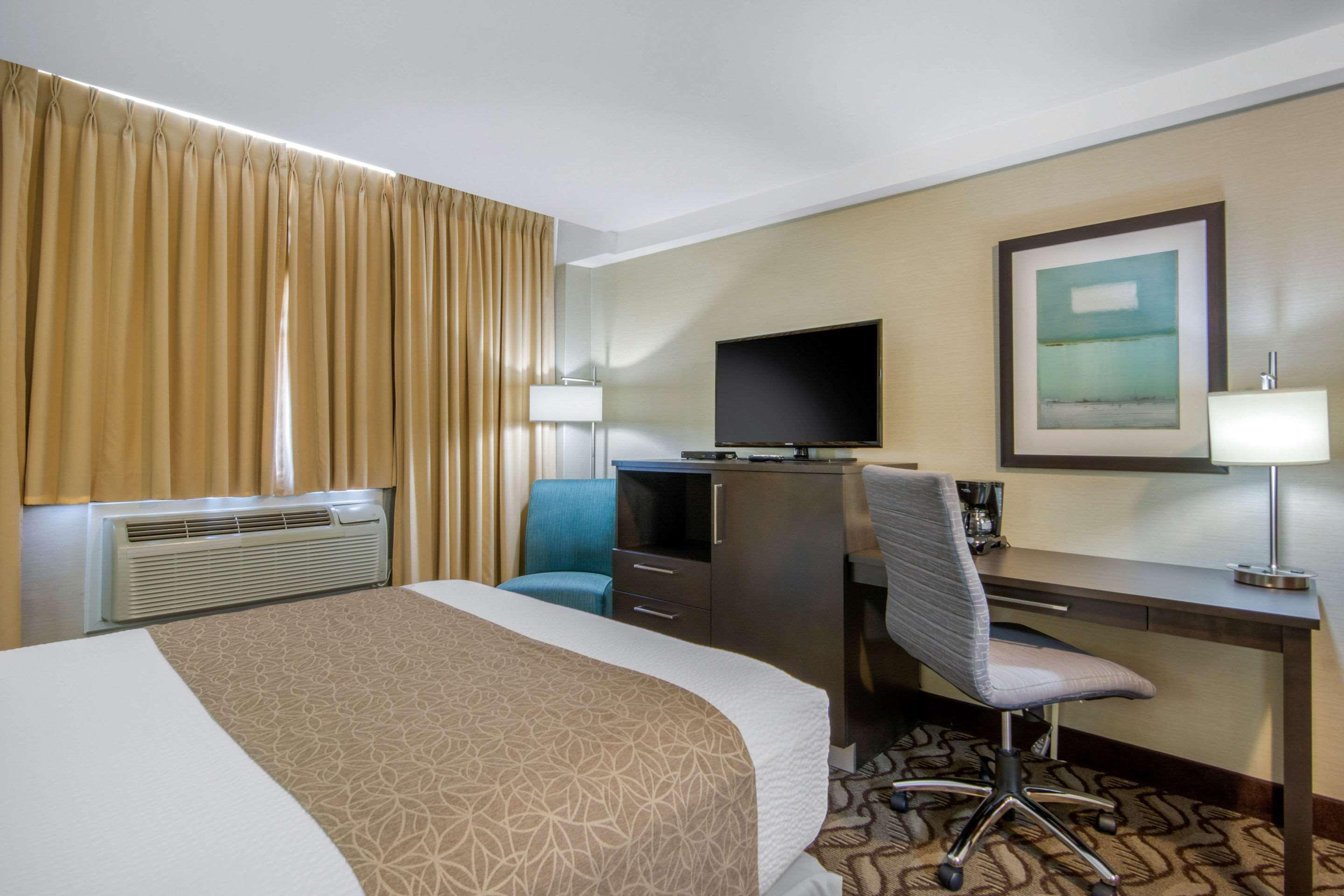 Clarion Hotel Sudbury Ngoại thất bức ảnh